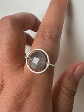 Load image into Gallery viewer, Essence Ring
