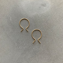 Load image into Gallery viewer, Small Geometric Earrings
